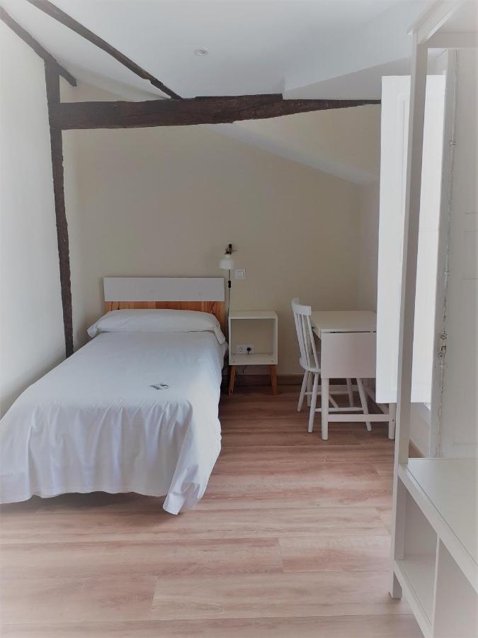 Hostal Lierganes Fluviarium Rooms المظهر الخارجي الصورة