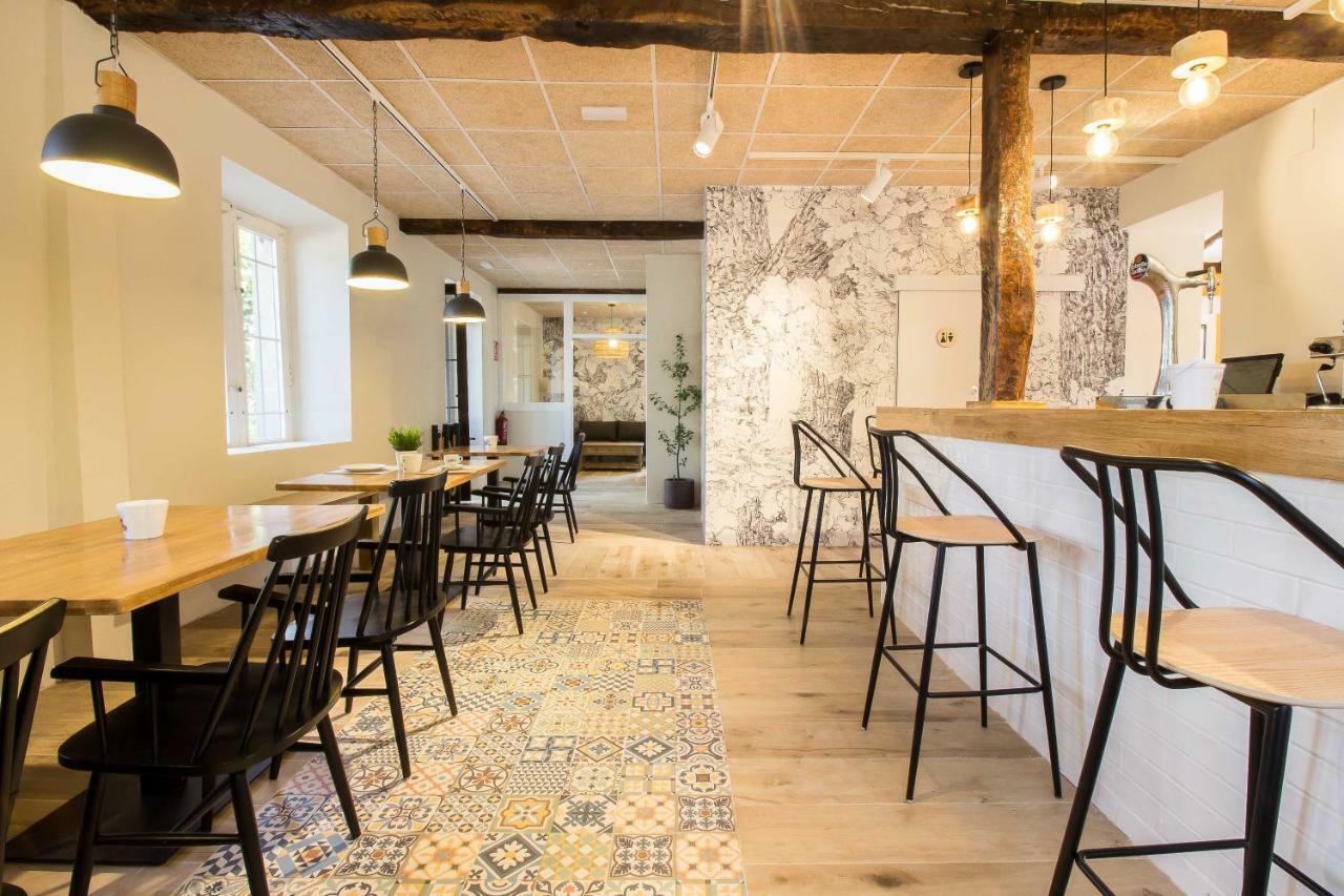 Hostal Lierganes Fluviarium Rooms المظهر الخارجي الصورة